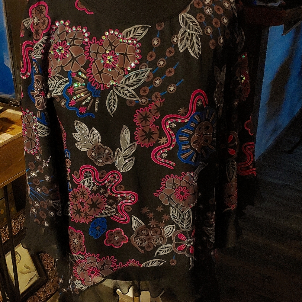 Joan River Blouse NWOT